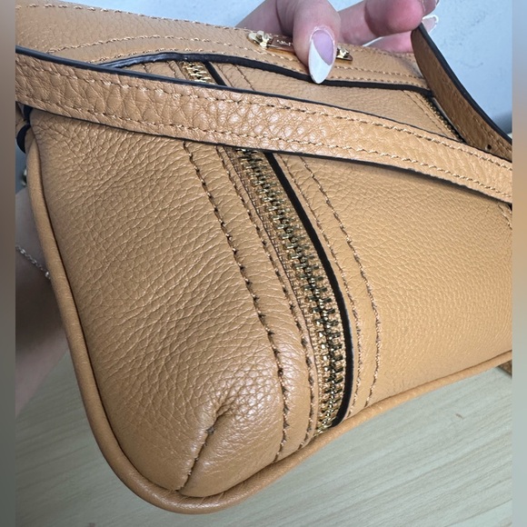 Michael Michael Kors Crossbody - Picture 9 of 13